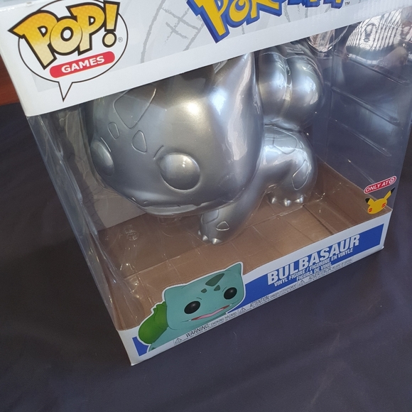 Funko Silver Jumbo Bulbasaur 25th anniversary - Picture 4 of 9